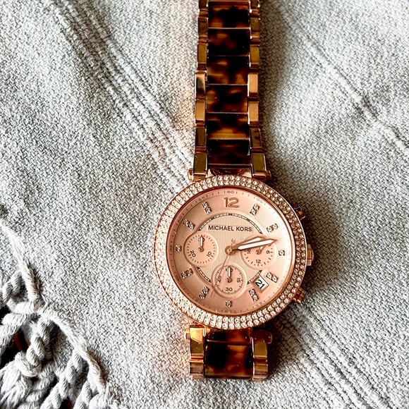 Michael Kors Women's Parker Chronograph Watch MK5538 - Picture 2 of 15